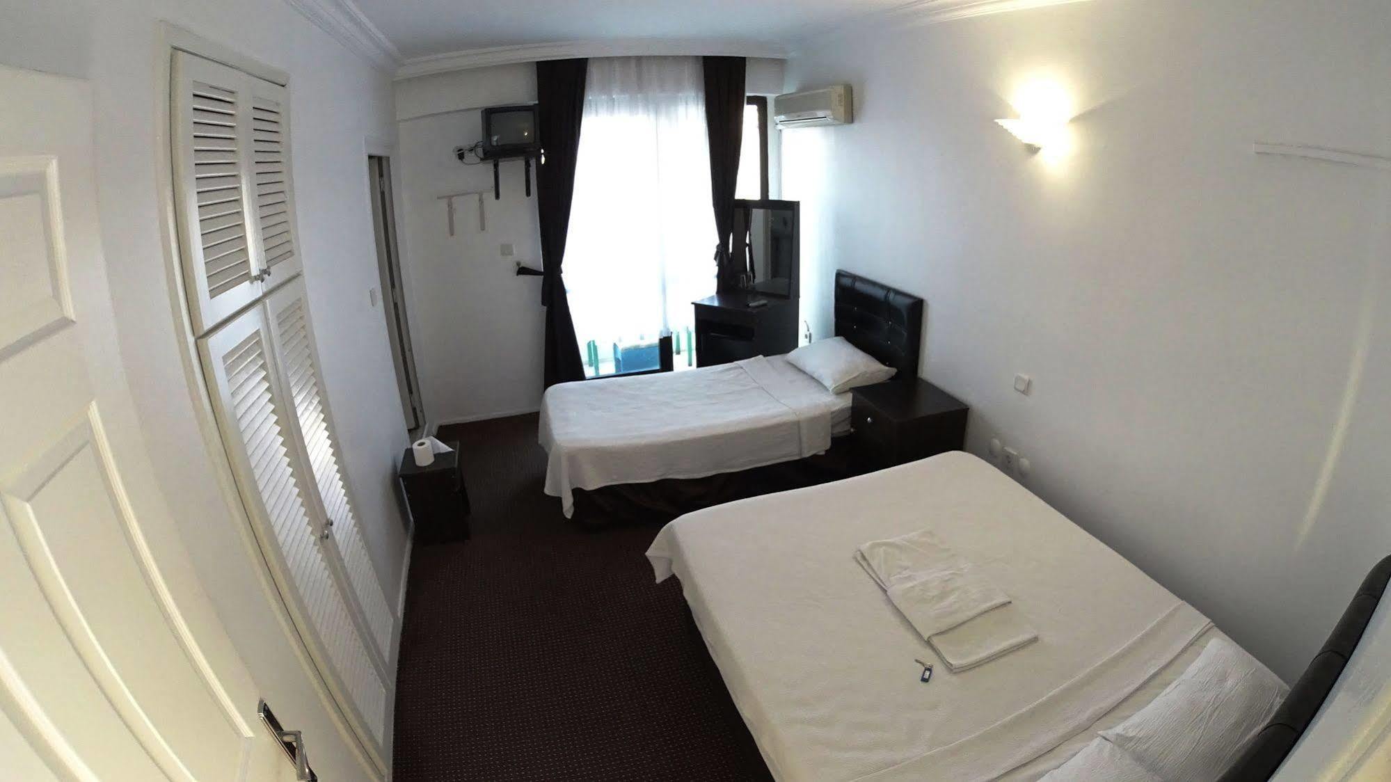 Ada Butik Hotel 쿠사다시 외부 사진
